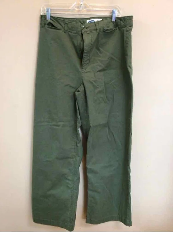 OLD NAVY SIZE 12 Ladies PANTS